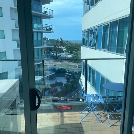 Beachfront Towers Maroochydore Exterior foto