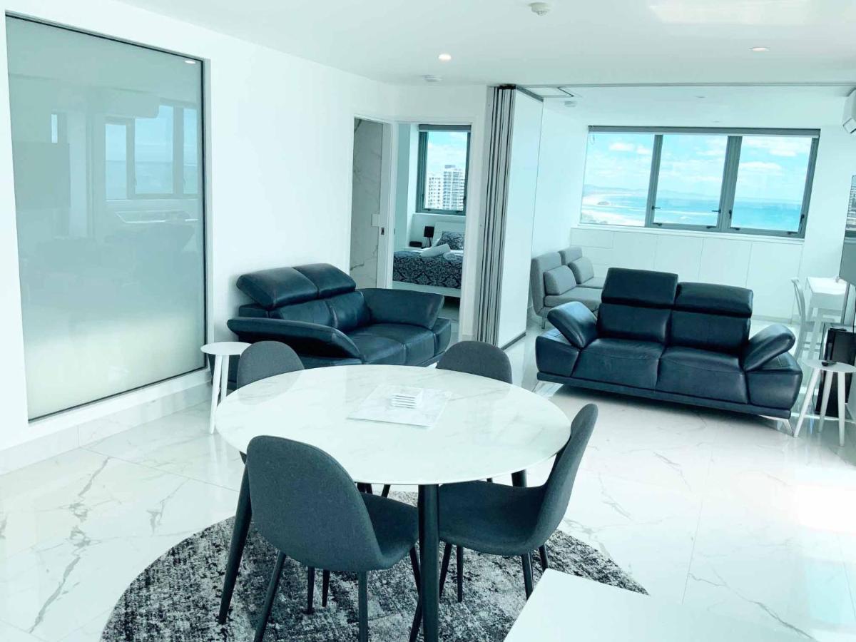 Beachfront Towers Maroochydore Exterior foto
